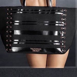 Victoria Secret Weekend Bag!